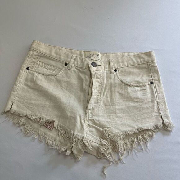 We The Free Destroyed Cut Off Denim Shorts Size 28 - Picture 1 of 6